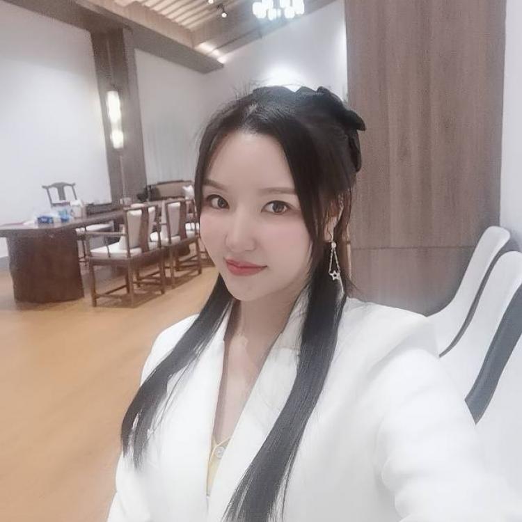 爱打球的小樱桃