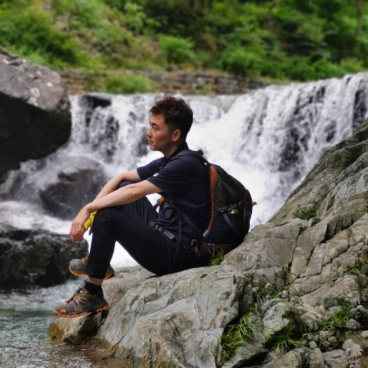 庆宇Y 报名时间:2022-09-23 11:43